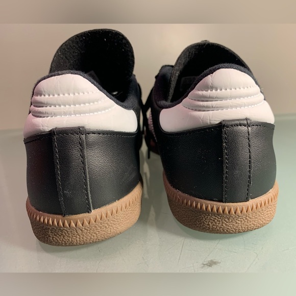 Adidas Samba Classic OG Black Sneakers Worn Once Mens Size 7.5/ Womens 9 EU 40.5 - Picture 3 of 7